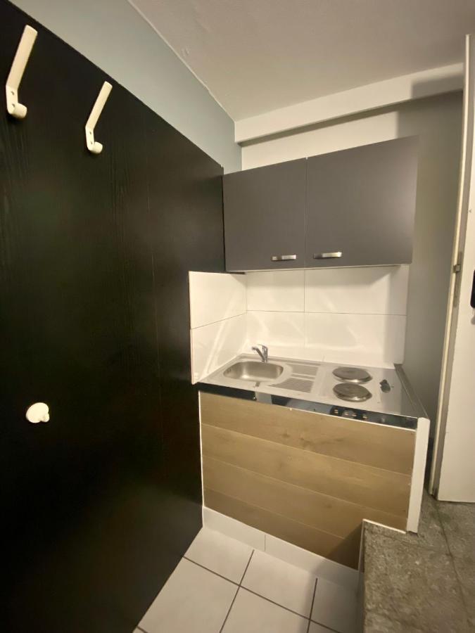 Hotel Moji Koeln Sieversstrasse Экстерьер фото