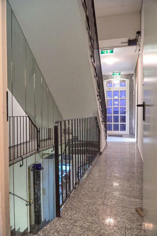 Hotel Moji Koeln Sieversstrasse Экстерьер фото